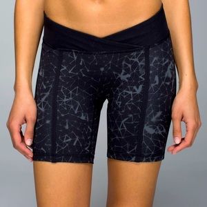 Lululemon Pedal Pace Shorts
Star Crushed Coal Black / Black bike 8 cycle